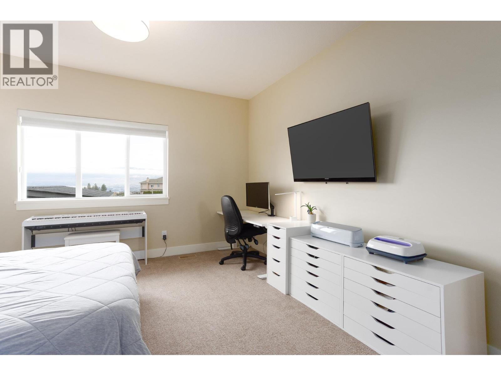  2449 Harmon Road, West Kelowna