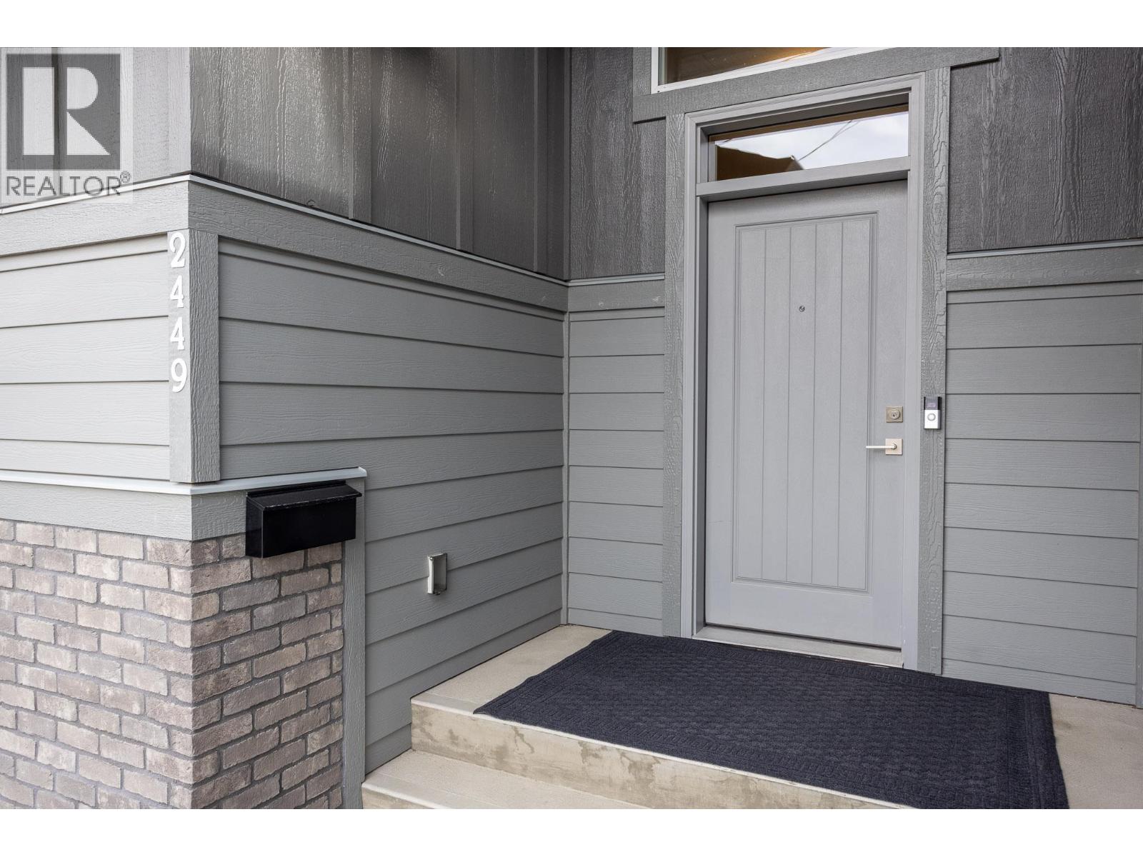  2449 Harmon Road, West Kelowna