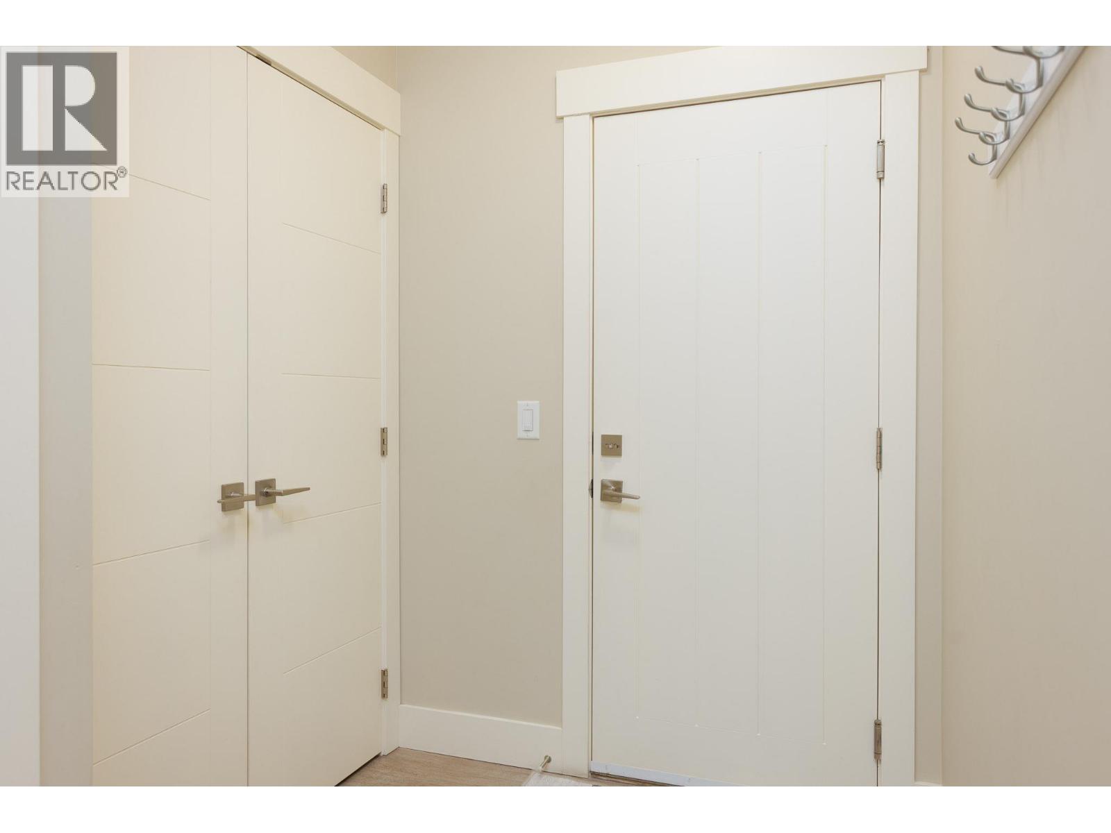  2449 Harmon Road, West Kelowna