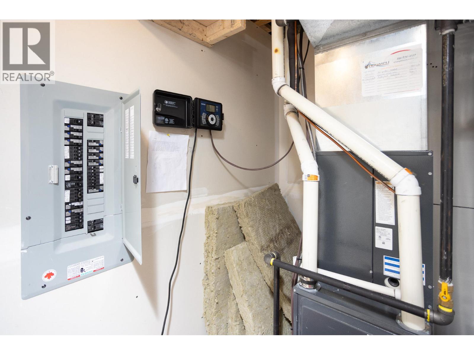  2449 Harmon Road, West Kelowna