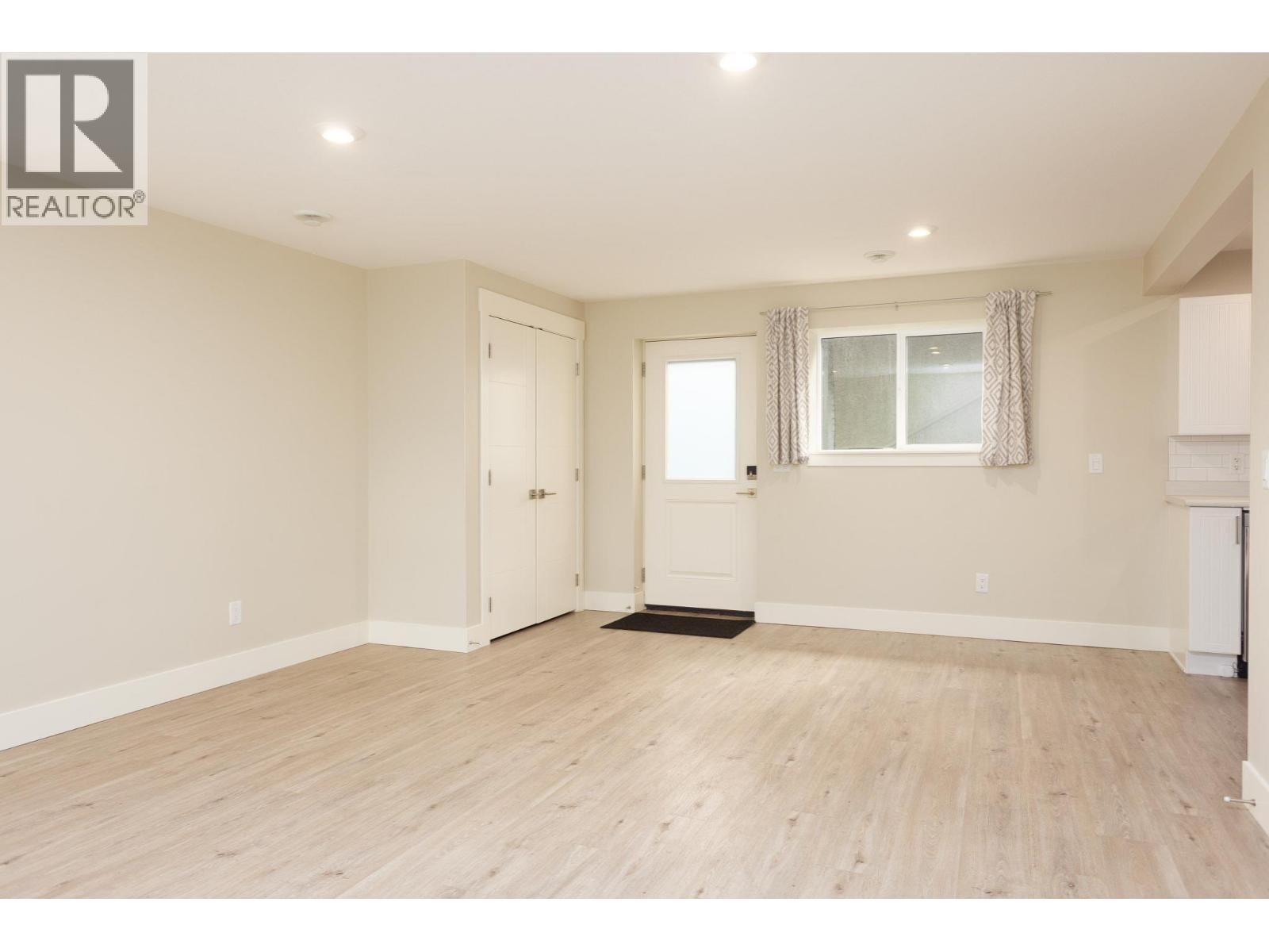  2449 Harmon Road, West Kelowna