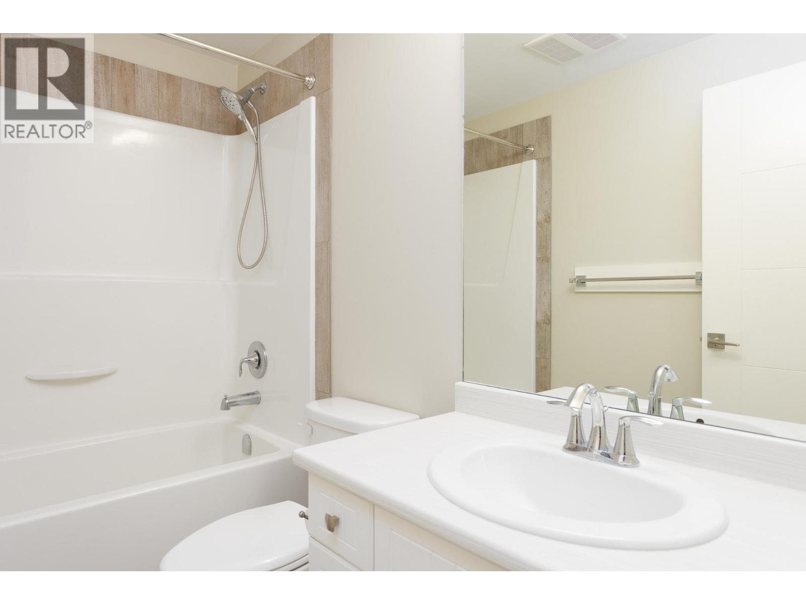  2449 Harmon Road, West Kelowna