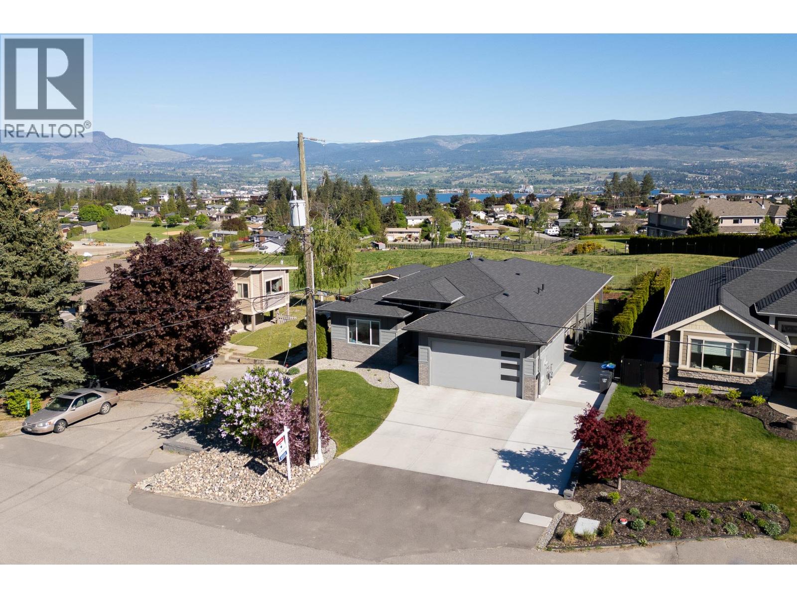  2449 Harmon Road, West Kelowna