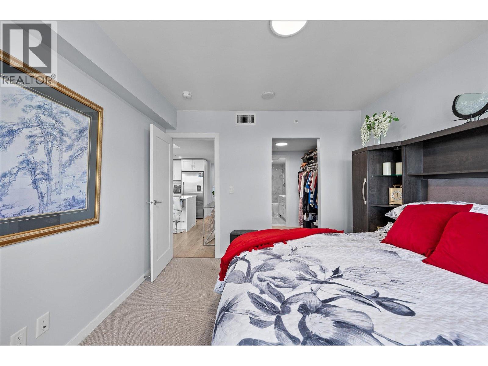 902 485 Groves Avenue, Kelowna