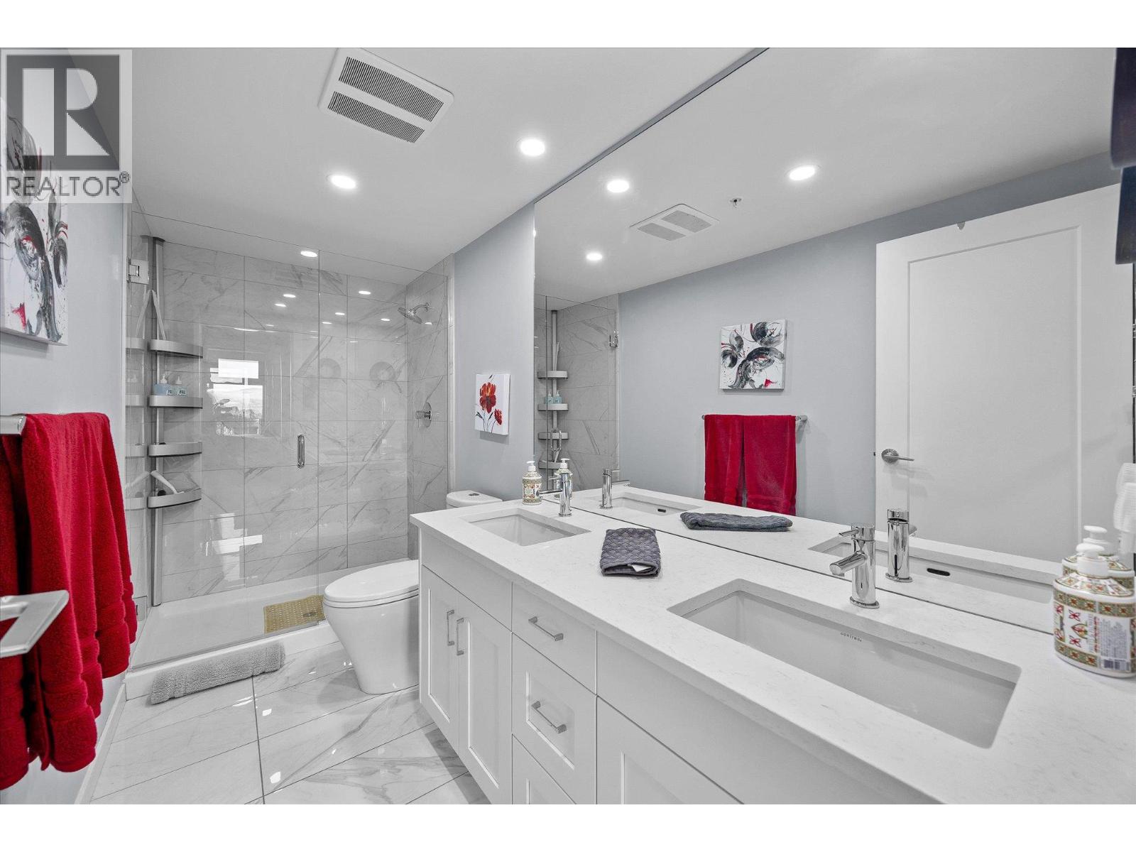 902 485 Groves Avenue, Kelowna