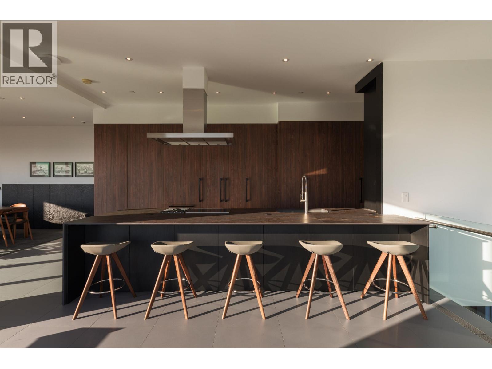 1715 22ND STREET, West Vancouver