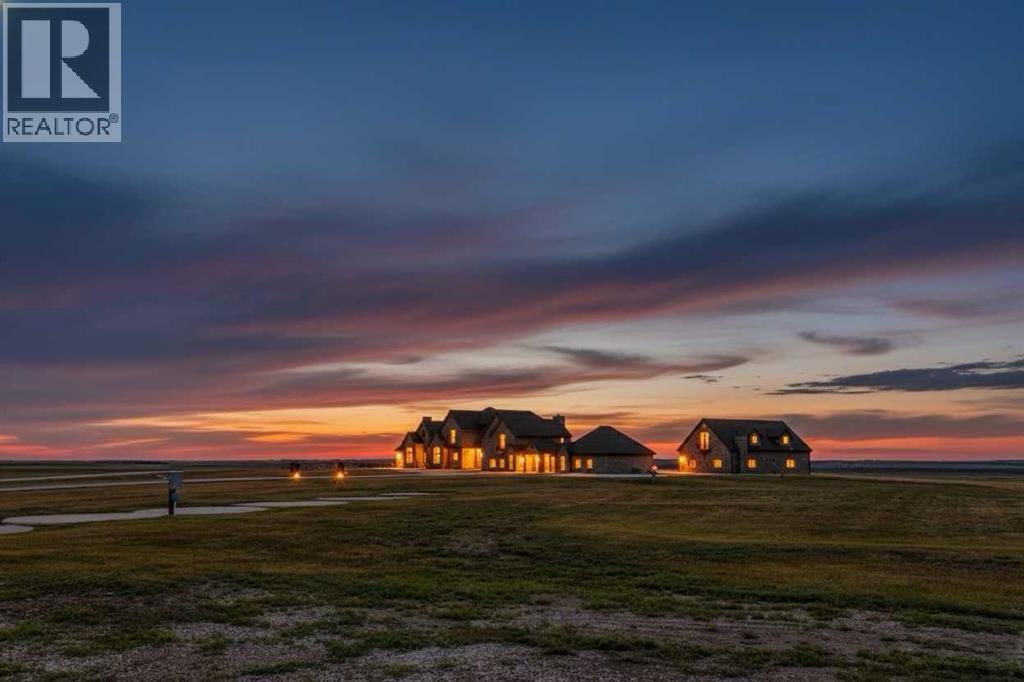 240046 284 - Photo 2 of 47, Rural Kneehill County, Alberta