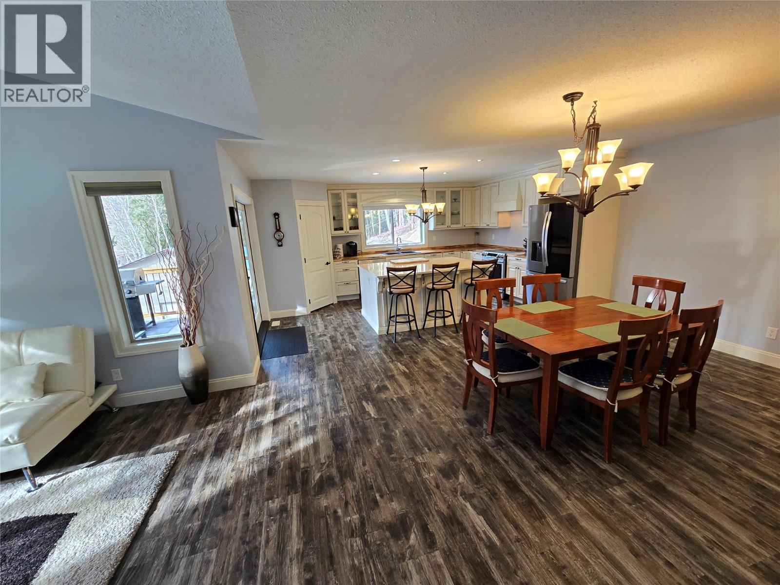 565 Clearwater Valley Road, Clearwater