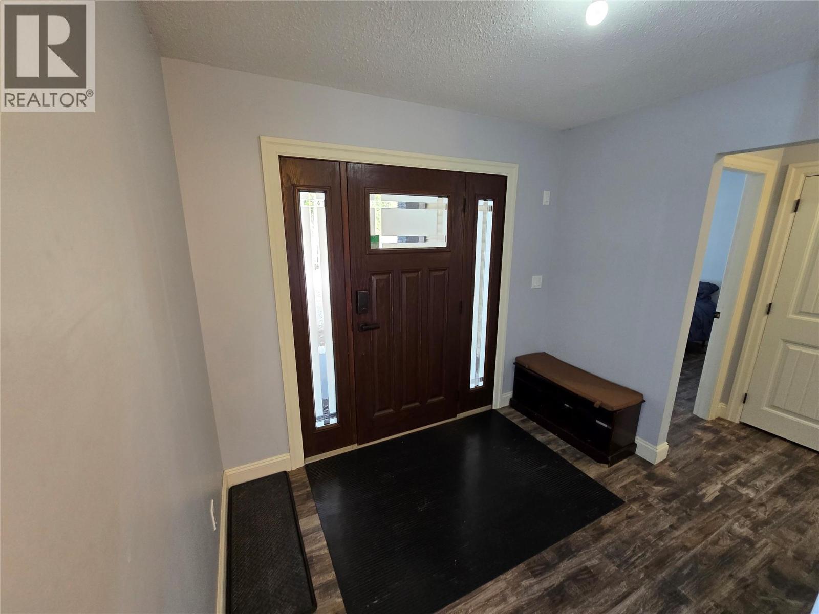 565 Clearwater Valley Road, Clearwater