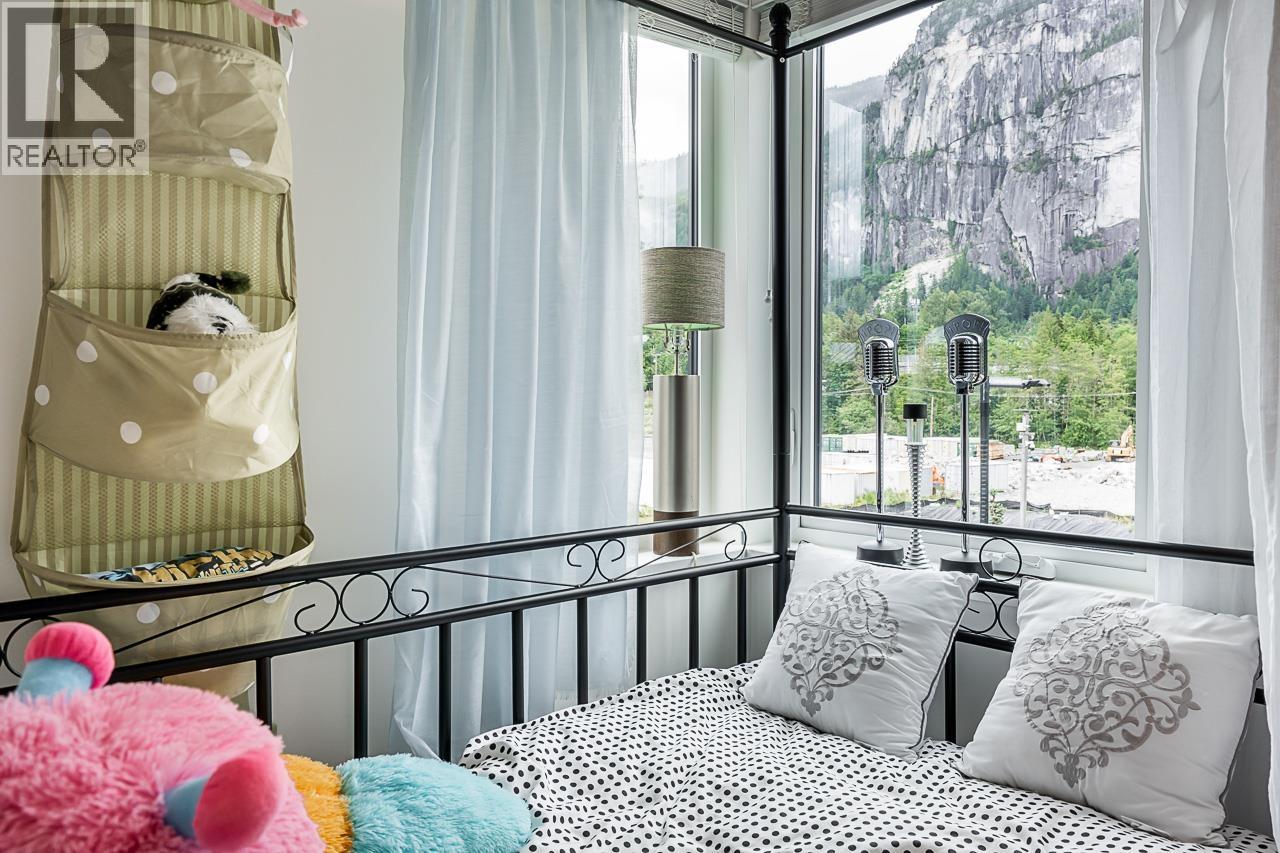 37981 HELM WAY, Squamish