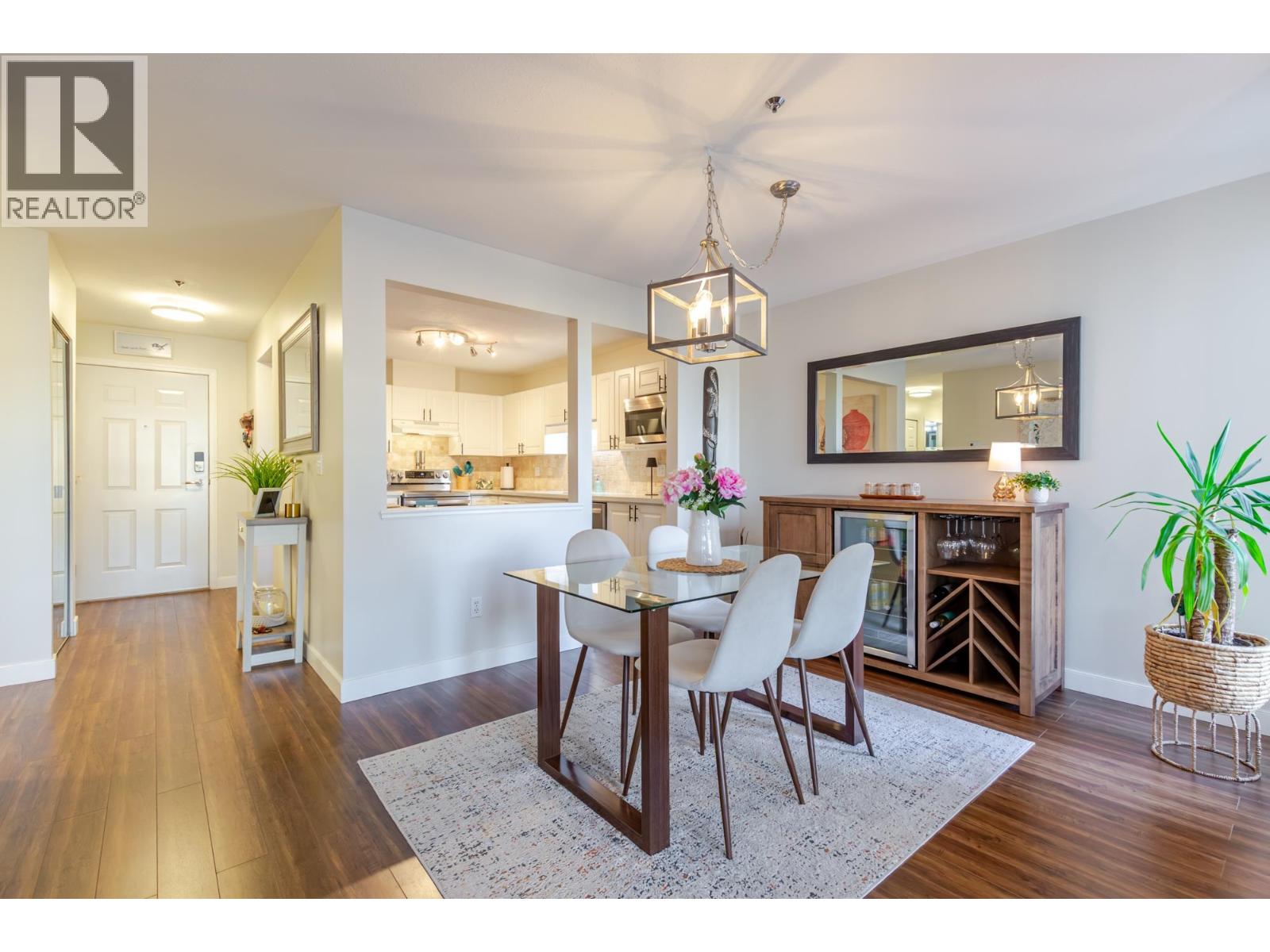 211 19142 122 AVENUE, Pitt Meadows