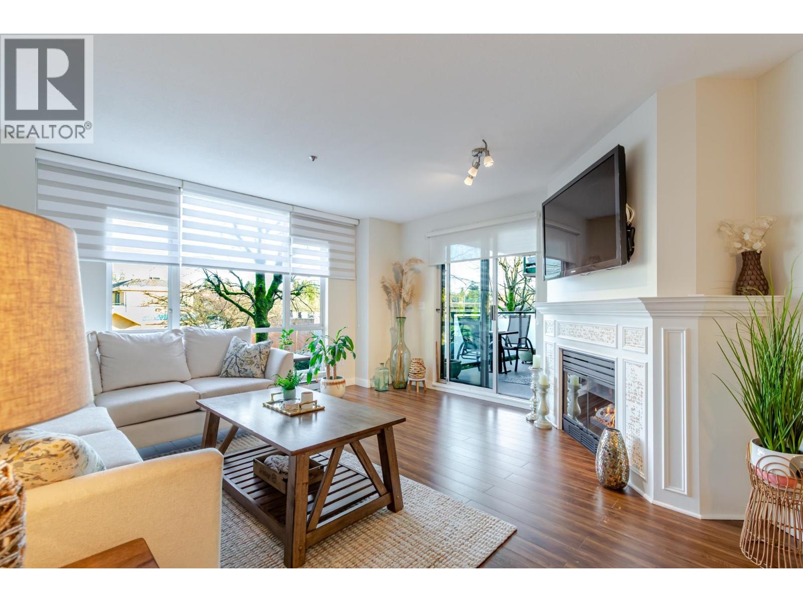 211 19142 122 AVENUE, Pitt Meadows