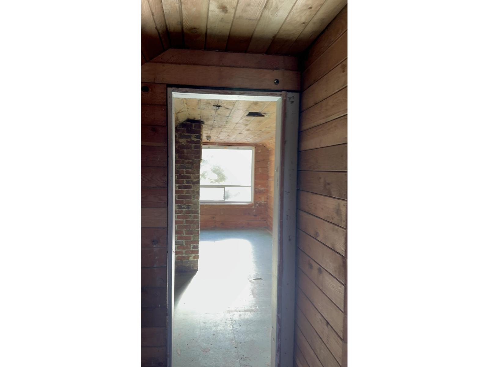 House in Boston Bar / Lytton - Image 12