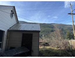 Bedroom 3 - 48130 Trans Canada Highway, Fraser Canyon, Boston Bar / Lytton, BC V0K1C0 Photo 7