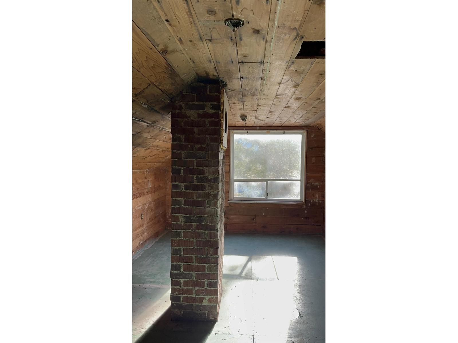 House in Boston Bar / Lytton - Image 5