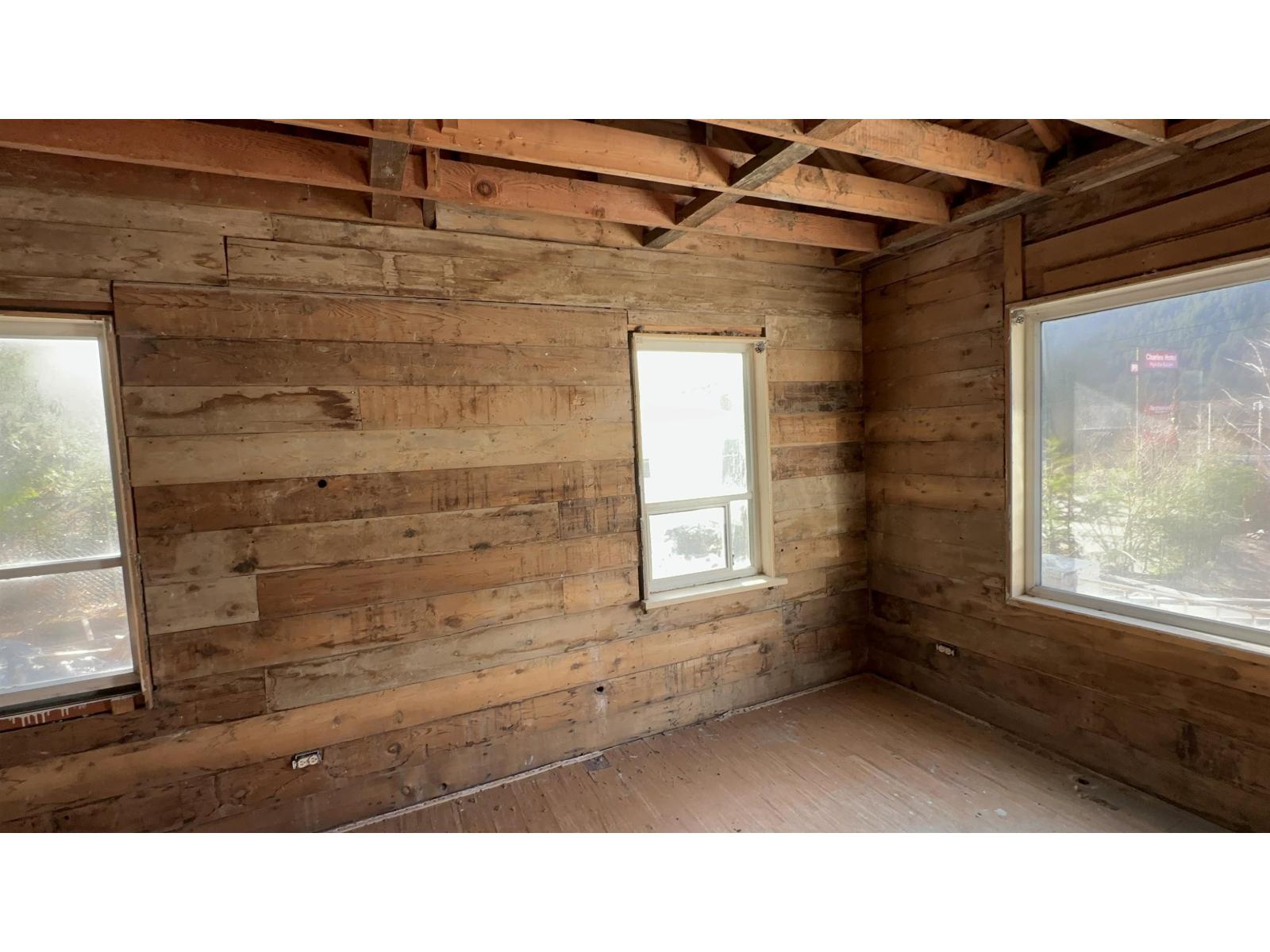 House in Boston Bar / Lytton - Image 10
