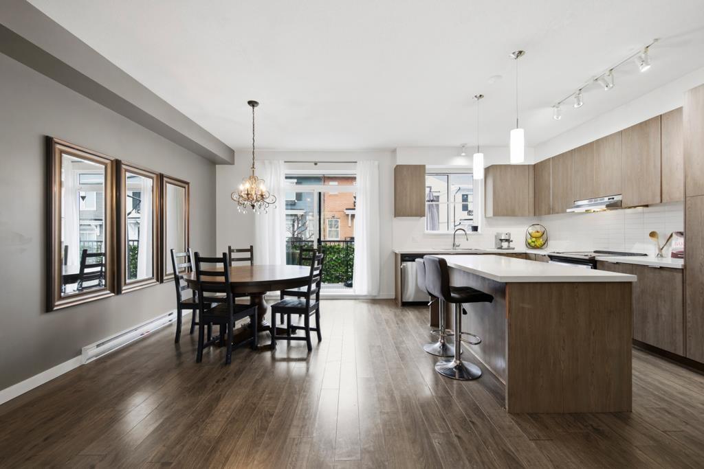 #10-10735 84 Avenue, Delta