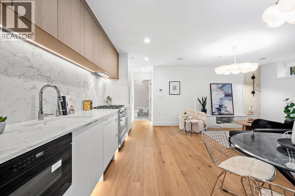 1143 W 33RD AVENUE, Vancouver