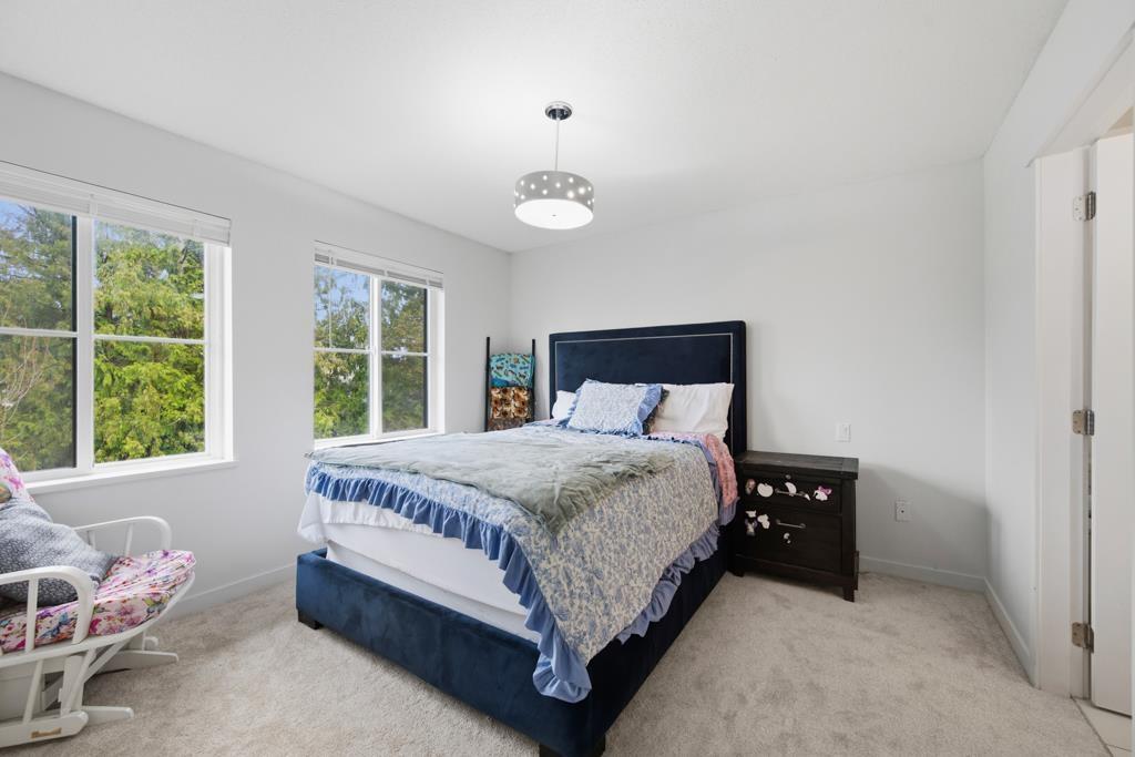 #10-10735 84 Avenue, Delta