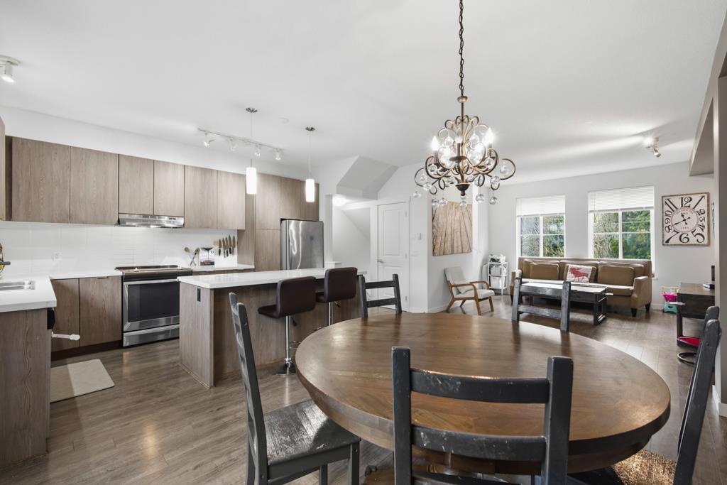 #10-10735 84 Avenue, Delta