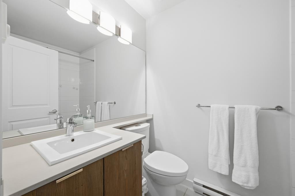 #10-10735 84 Avenue, Delta