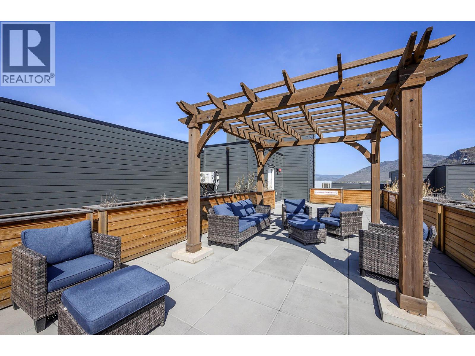 #511 444 ST PAUL STREET - 16