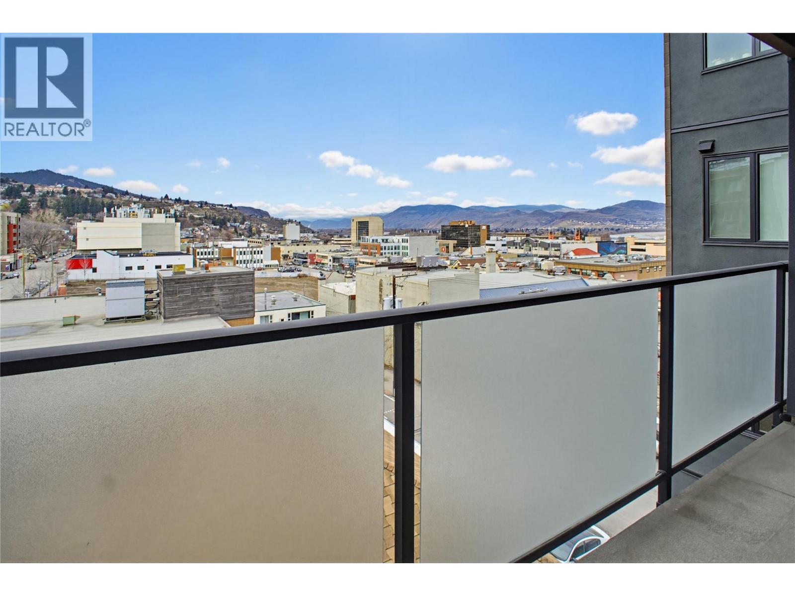 #511 444 ST PAUL STREET - 9