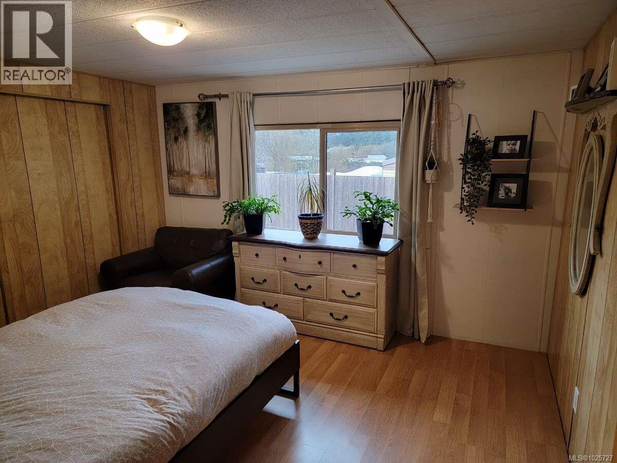 2314 GOULD RD W - 42