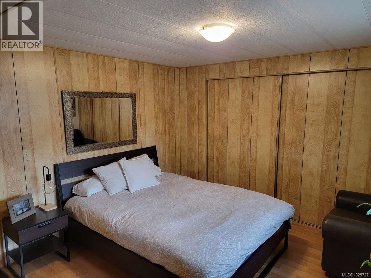 2314 GOULD RD W - 43