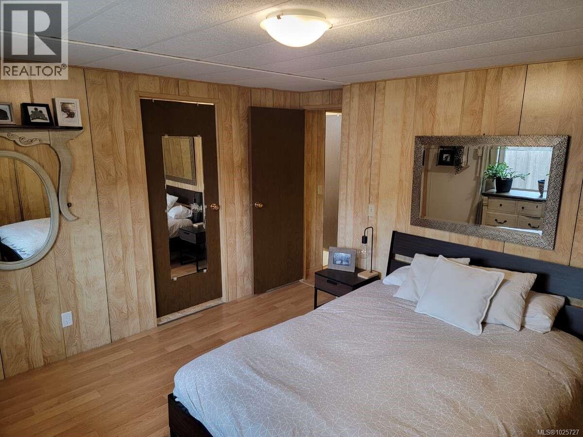 2314 GOULD RD W - 44