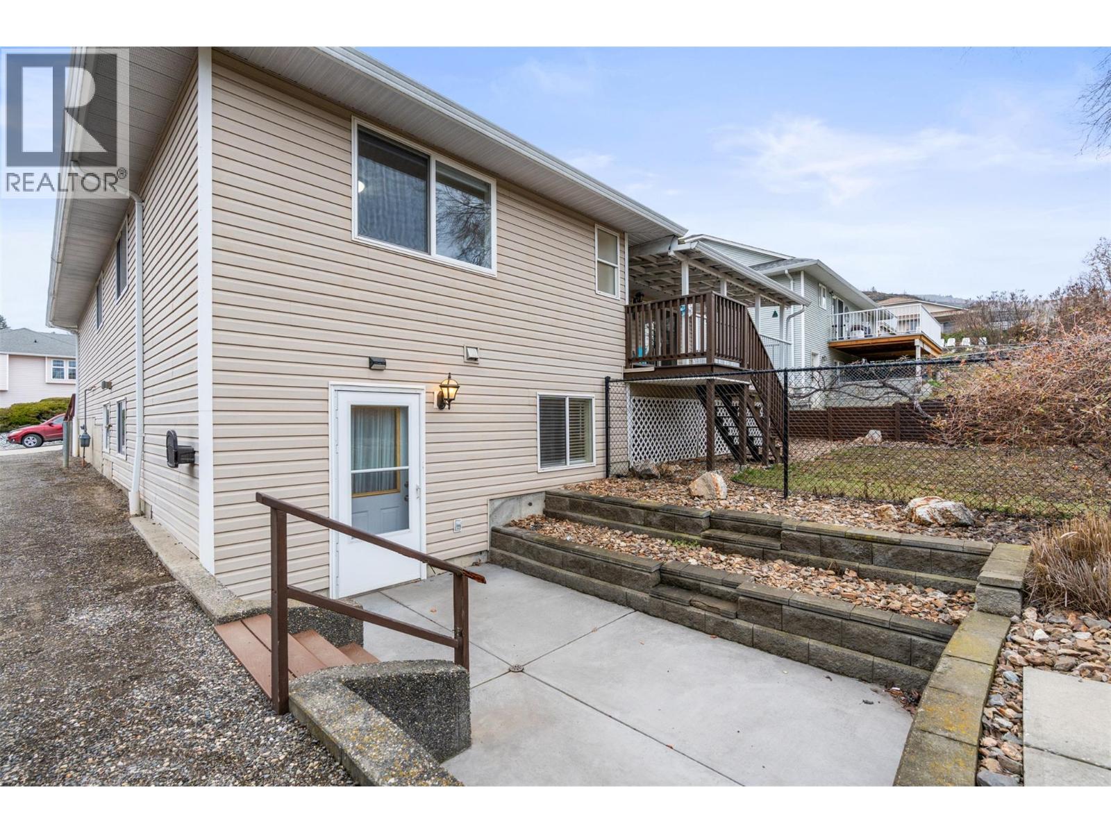 2825 Richfield Drive, Vernon