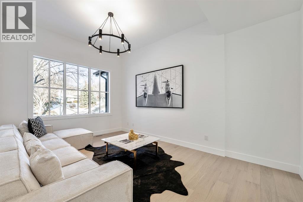 Single Family House for Sale in  Cannon Road NW Charleswood Calgary 