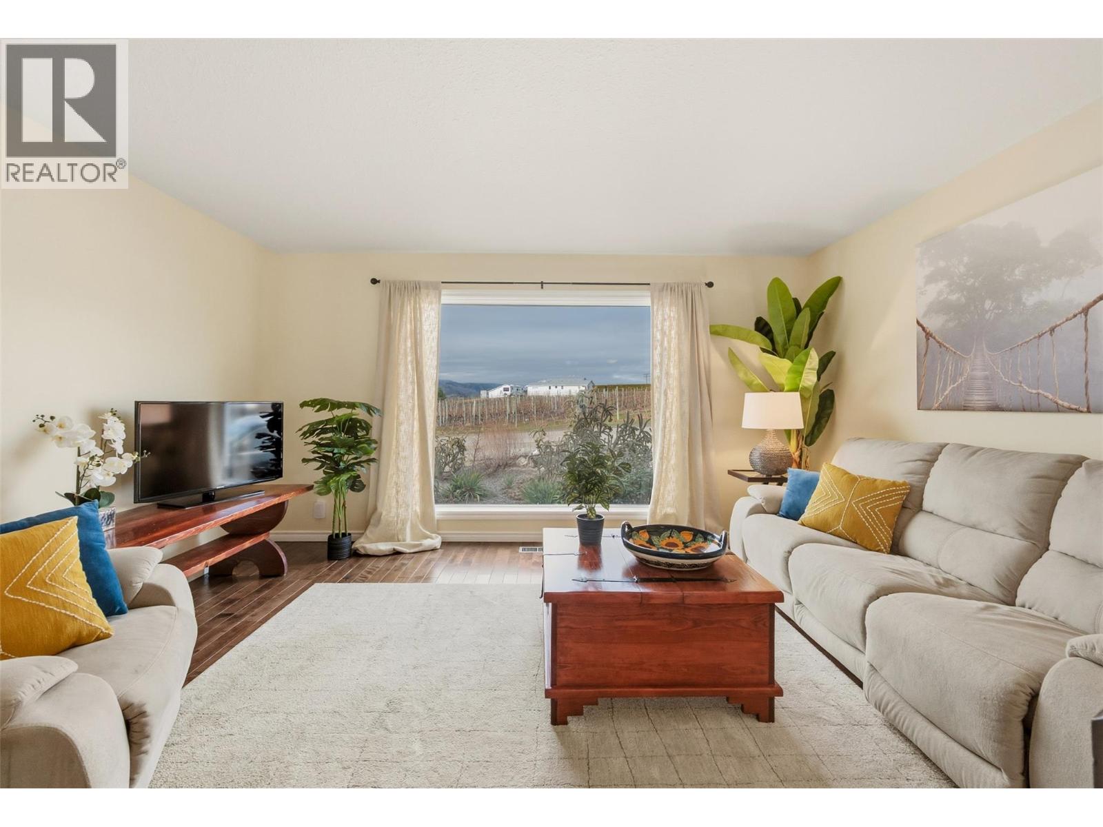 8705 92nd Avenue, Osoyoos