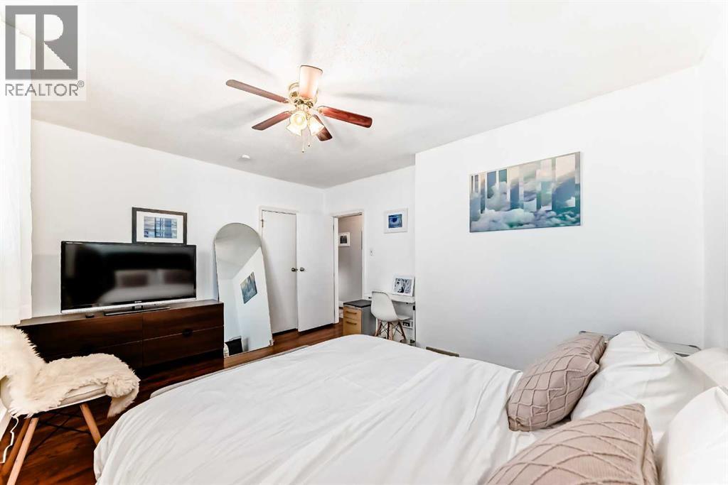 Single Family House Bungalow for Sale in   Avenue NE Tuxedo Park Calgary 