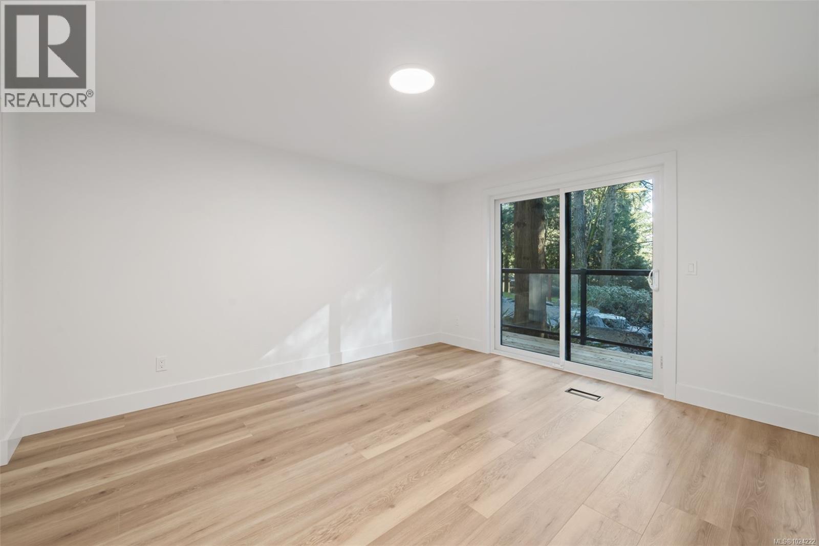 #110 2500 FLORENCE LAKE RD - 19