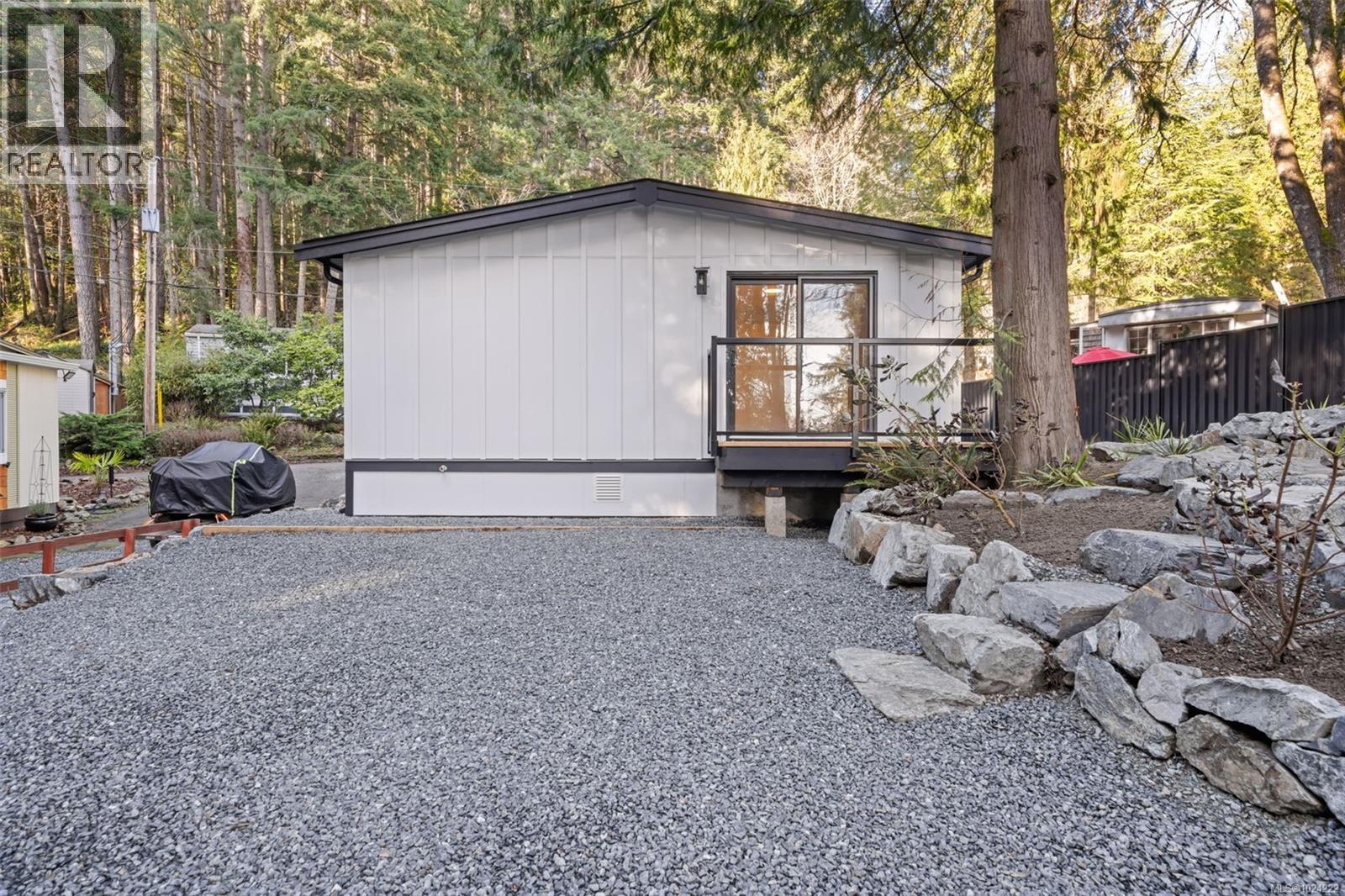 #110 2500 FLORENCE LAKE RD - 27