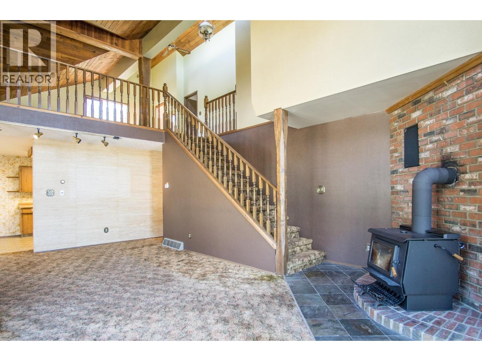 1049 Swansea Road, Invermere