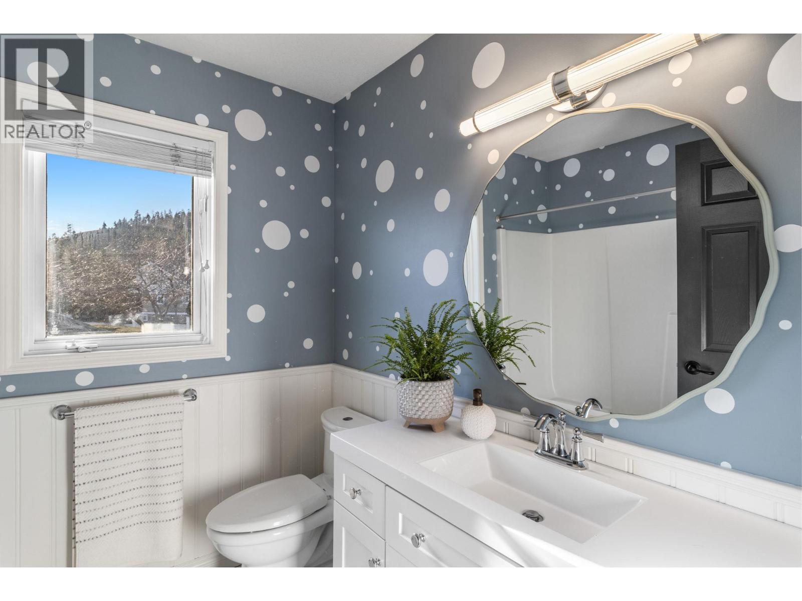 104 445 Yates Road, Kelowna