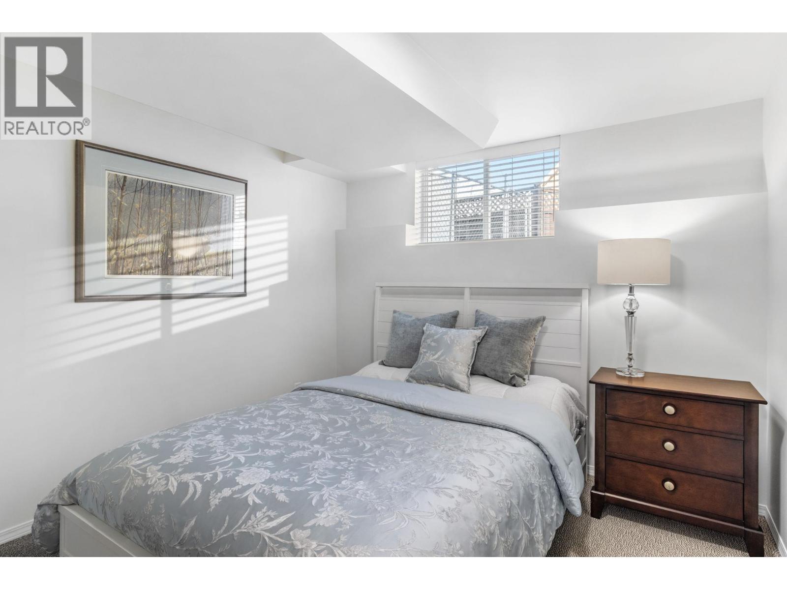 104 445 Yates Road, Kelowna