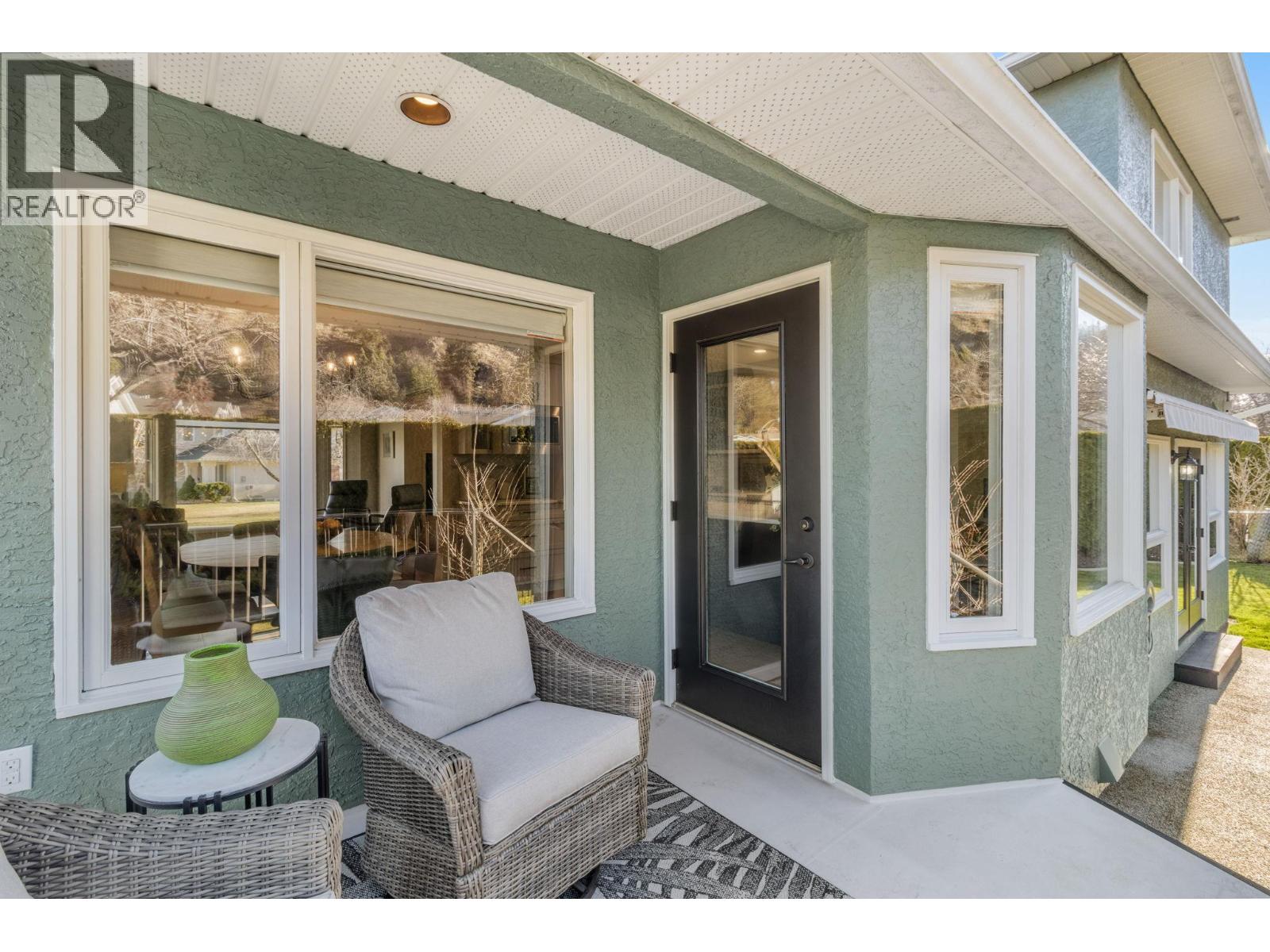 104 445 Yates Road, Kelowna