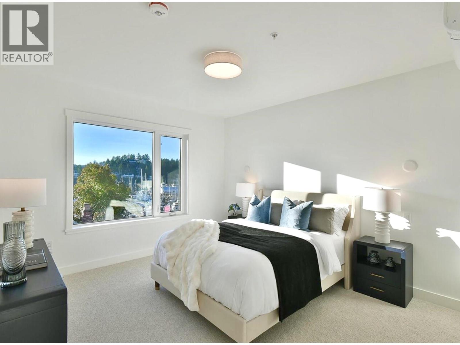 101 263 GOWER POINT ROAD, Gibsons