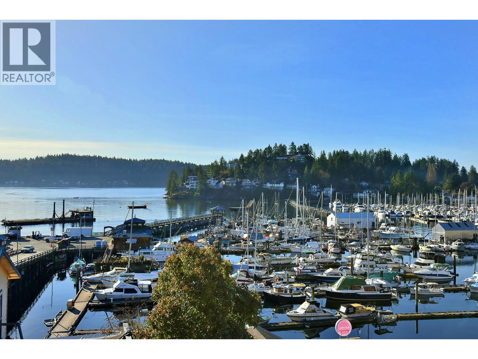 101 263 GOWER POINT ROAD, Gibsons