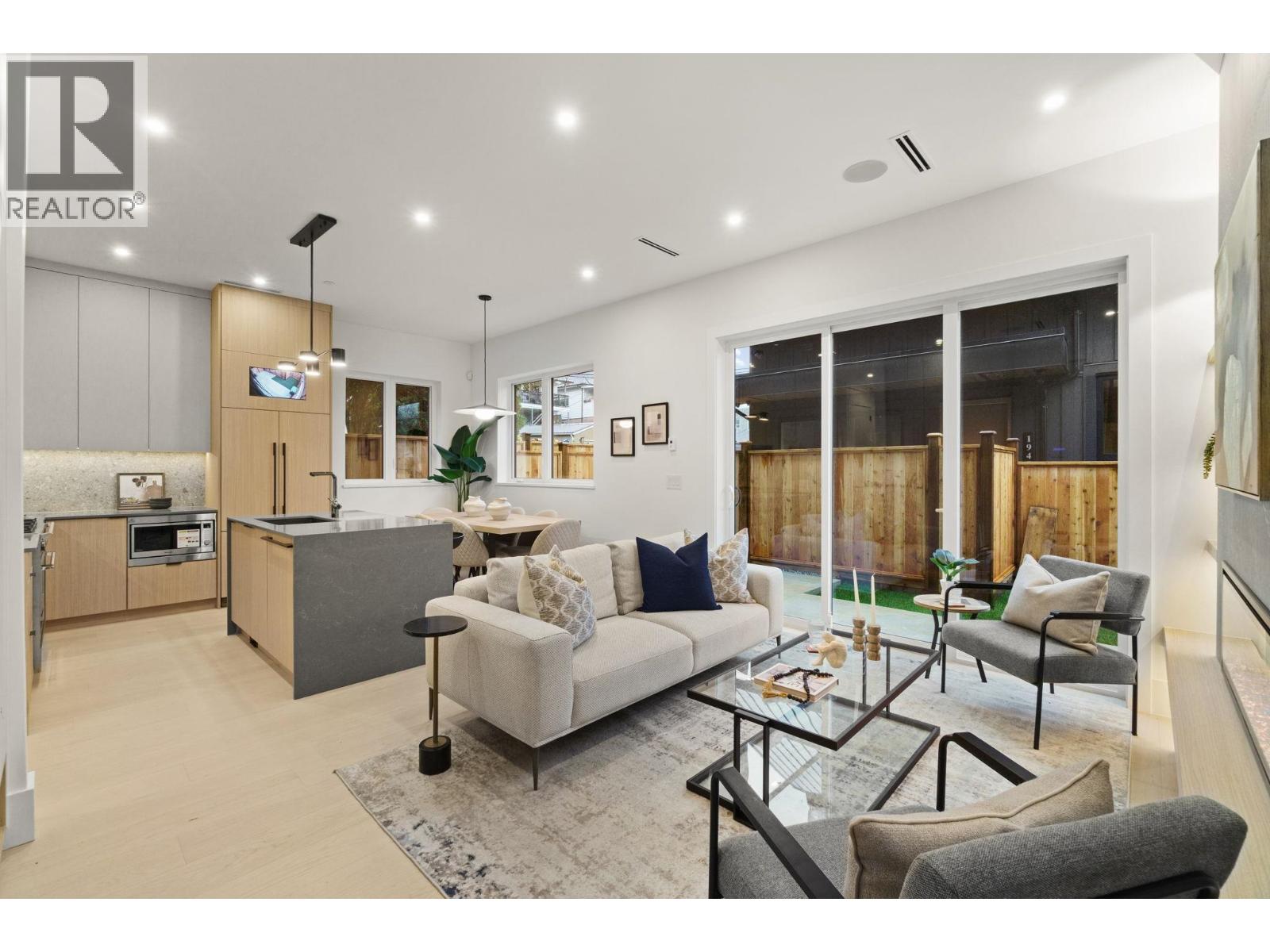 2 1945 E 13TH AVENUE - Photo 2 of 16, Vancouver, British Columbia