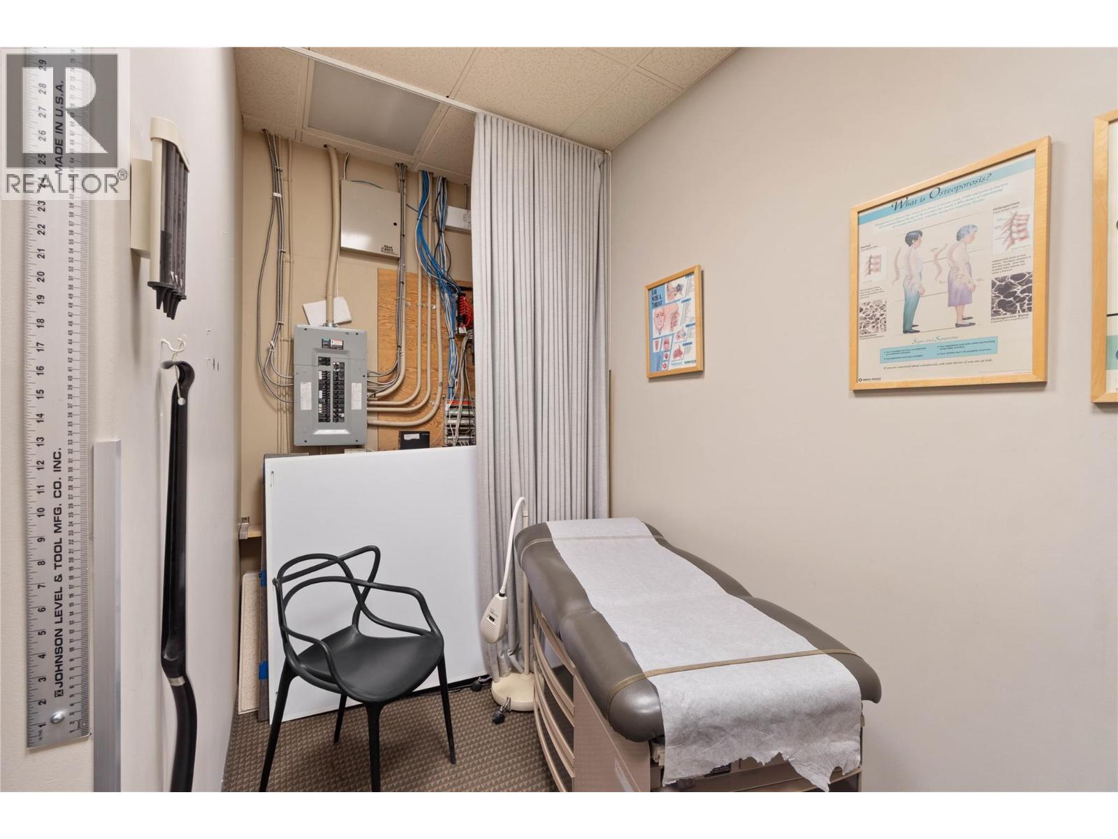 104 436 Lorne Street, Kamloops