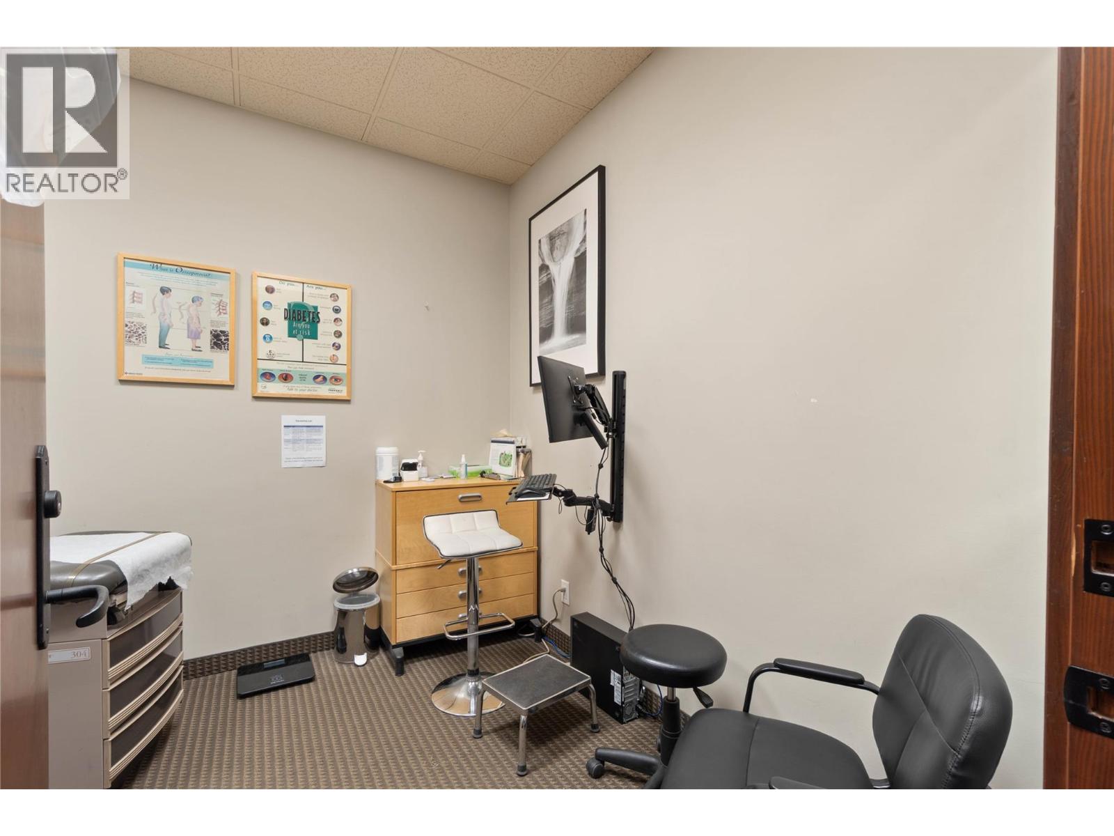 104 436 Lorne Street, Kamloops