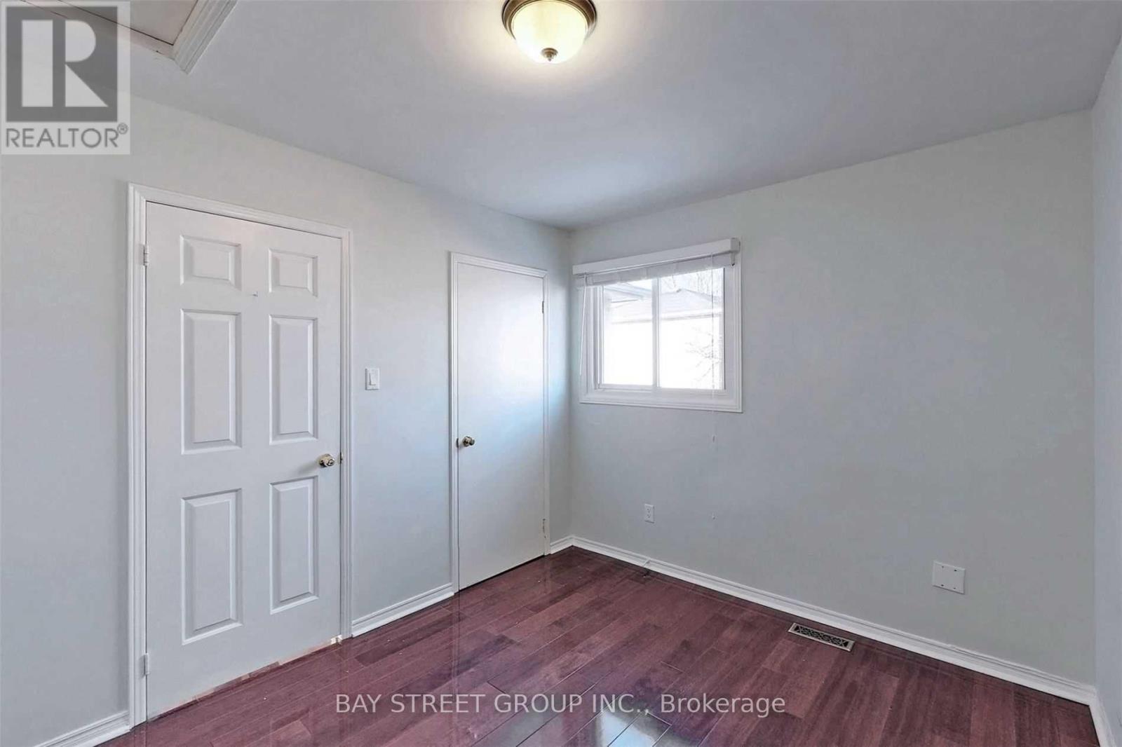 189 MARTINDALE AVENUE - 21