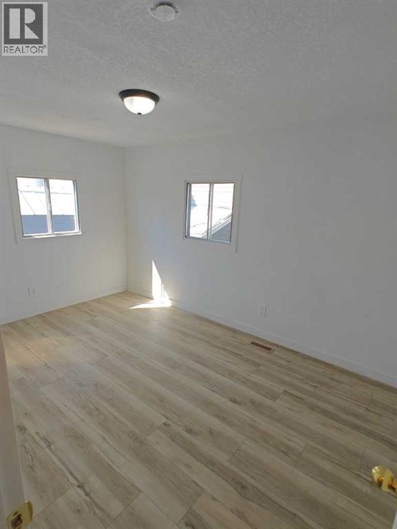 
          2106 50 Street Southeast
            <br/>
            <span>Calgary</span>
            , 
            <span>AB</span>
             <span>T2B1M7</span>
         - Photo 5