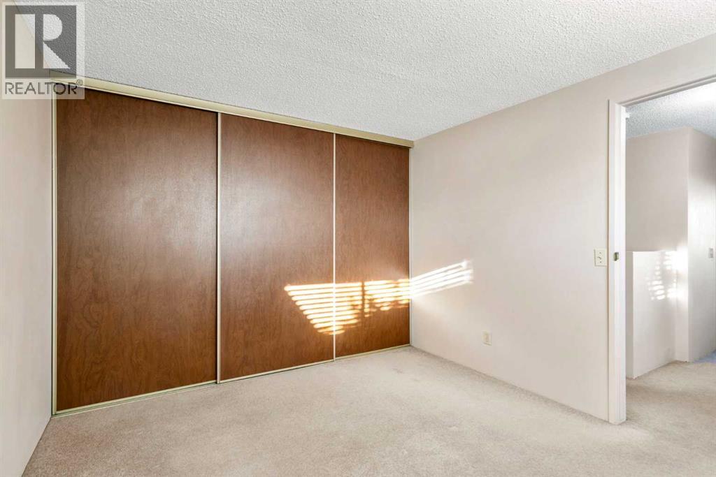 Single Family House for Sale in   Falconridge Drive NE Falconridge Calgary 