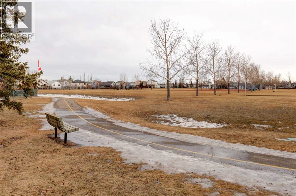 Single Family House for Sale in  Coverdale Court NE Coventry Hills Calgary 