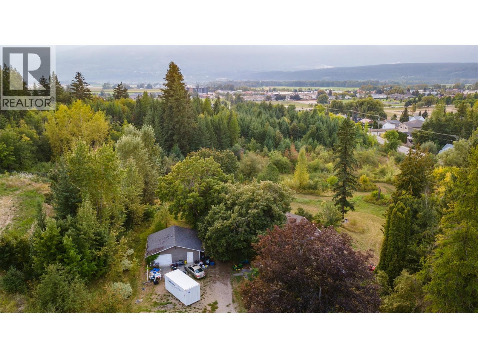 1121 Shuswap Street SW, Salmon Arm